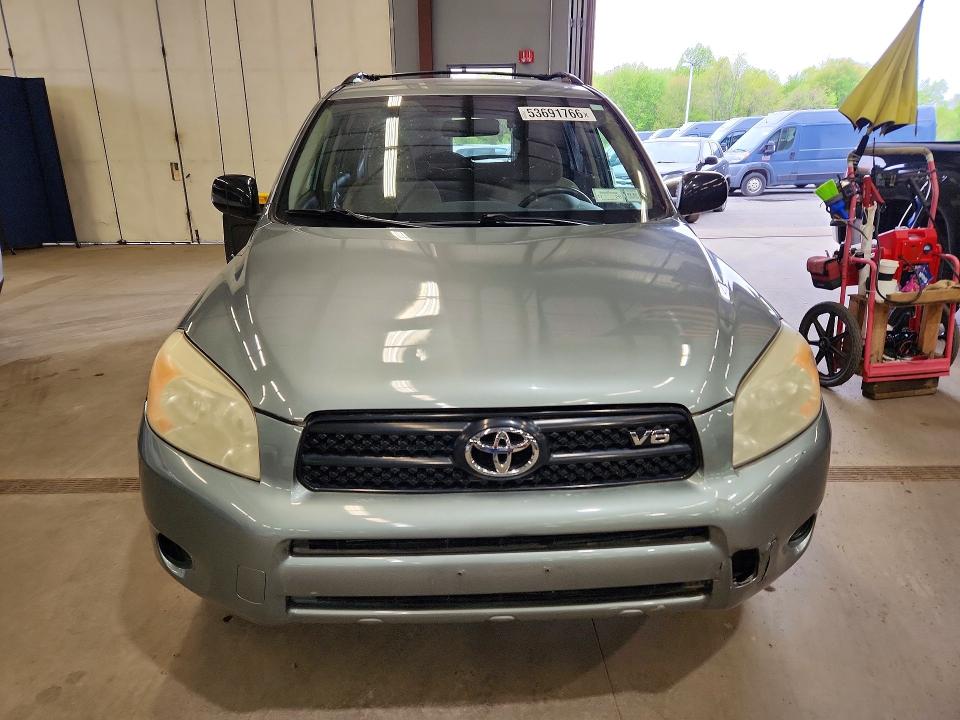 2008 Toyota Rav4 VIN JTMBK33V886037589 COPART salvage auction — MINOR DENT/SCRATCHES, Ny - Certificate Of Title, sold $3,500 on 2026-07-31 (photo 5)