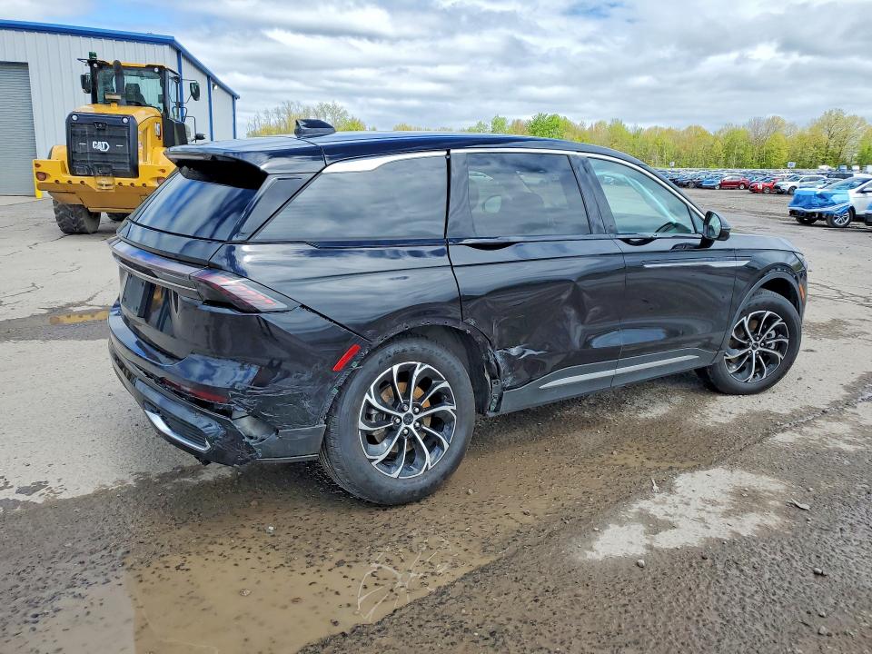 2025 Lincoln Nautilus VIN 5LMPJ8J48SJ920928 COPART salvage auction — REAR END, Ny - Mv-907A Salvage Certificate, sold $20,300 on 2026-07-06 (photo 3)