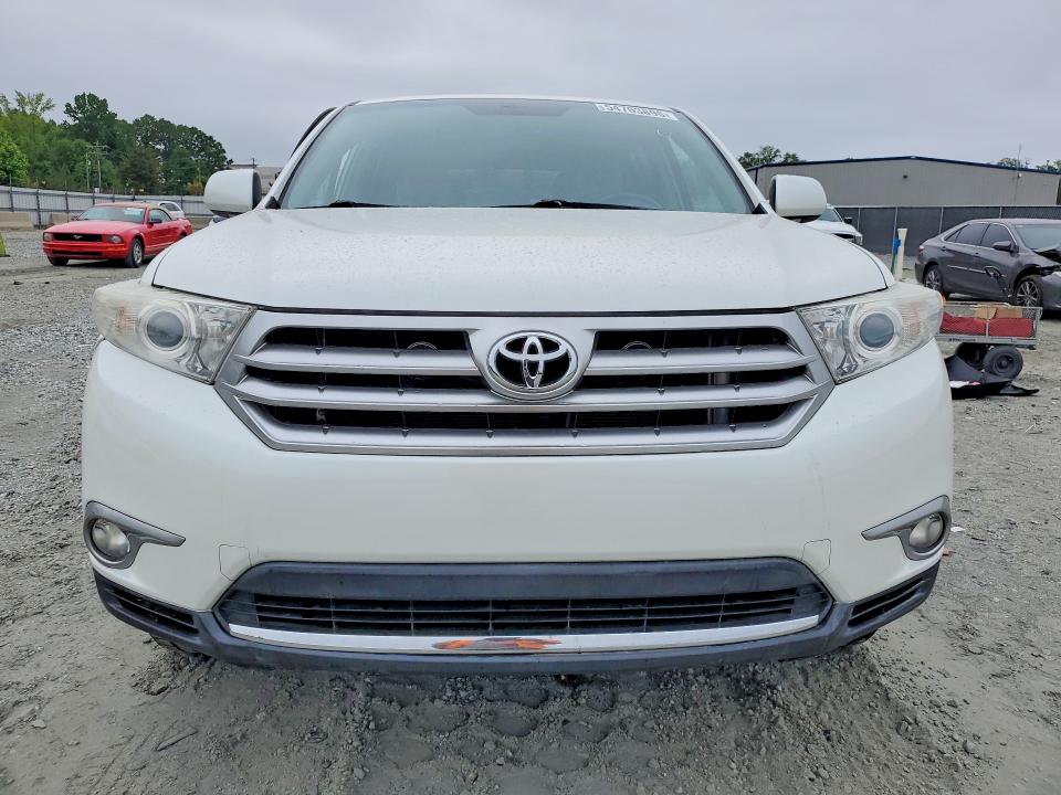2012 Toyota Highlander VIN 5TDYK3EH0CS070841 COPART salvage auction — SIDE, SC - CERT OF TITLE-SALVAGE, sold $2,950 on 2026-07-20 (photo 5)