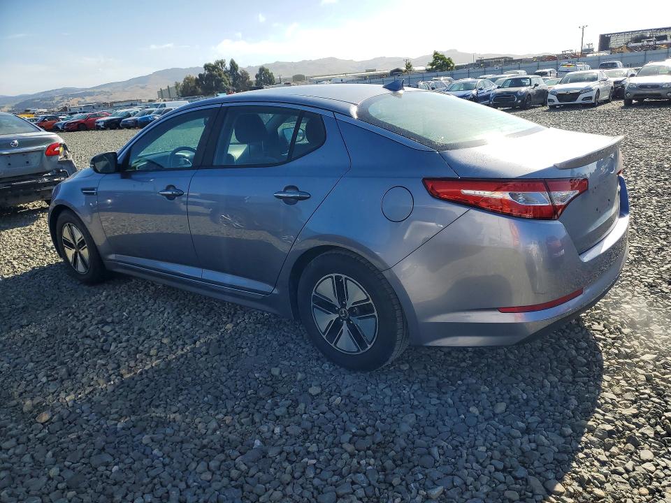 2011 Kia Optima hybrid VIN KNAGM4ADXB5006516 COPART salvage auction — MINOR DENT/SCRATCHES, Ca - Dis/Dlr/Exp App For Dup Clean, sold $1,800 on 2026-07-08 (photo 2)