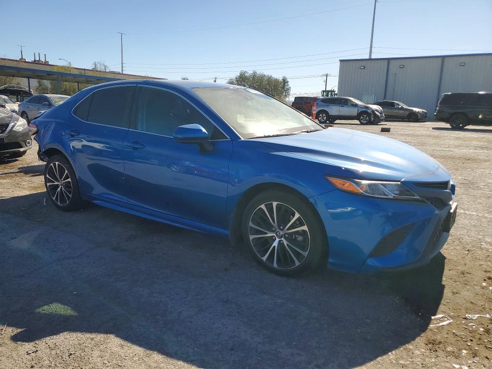 2020 Toyota Camry VIN 4T1G11AK0LU320672 COPART salvage auction — REAR END, Nv - Salvage Title, sold $8,300 on 2026-07-30 (photo 4)