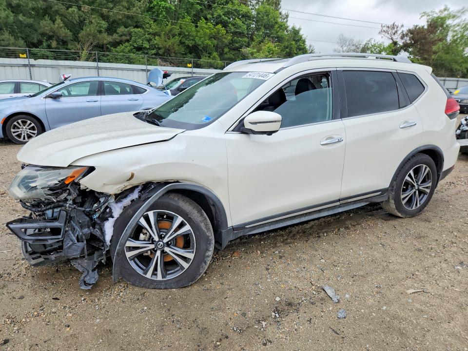 2017 Nissan Rogue VIN JN8AT2MT2HW405415 COPART salvage auction — FRONT END, VA - CERT OF TITLE - SALVAGE, sold $900 on 2026-07-28 (photo 1)