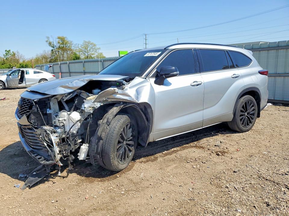 2023 Toyota Highlander VIN 5TDKDRBH9PS508608 COPART salvage auction — FRONT END, IL - SALVAGE CERTIFICATE, sold $15,200 on 2026-07-08 (photo 1)