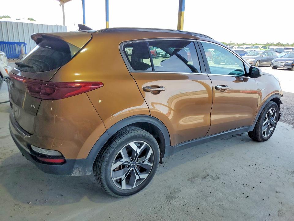 2020 Kia Sportage VIN KNDPNCAC5L7685702 COPART salvage auction — FRONT END, Tx - Salvage Vehicle Title, sold $2,850 on 2026-07-14 (photo 3)