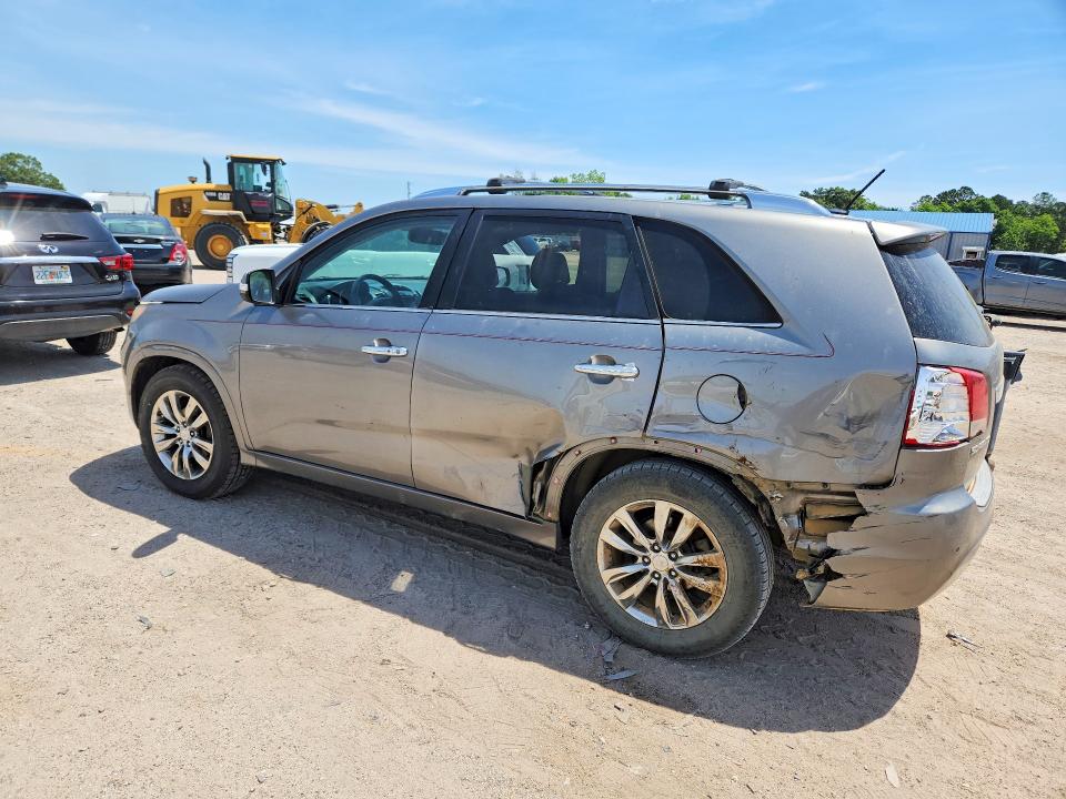 2012 Kia VIN 5XYKW4A26CG243325 COPART salvage auction — SIDE, Fl - Cert Of Title Slvg Rebuildable, sold $800 on 2026-07-02 (photo 2)
