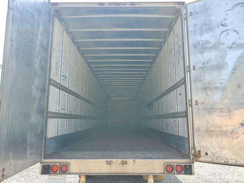 2006 Utility Vs2dc VIN 1UYVS25376G934897 COPART salvage auction — MINOR DENT/SCRATCHES, Ca - Dis/Dlr/Exp App For Dup Clean (P), sold $3,000 on 2026-09-11 (photo 9)