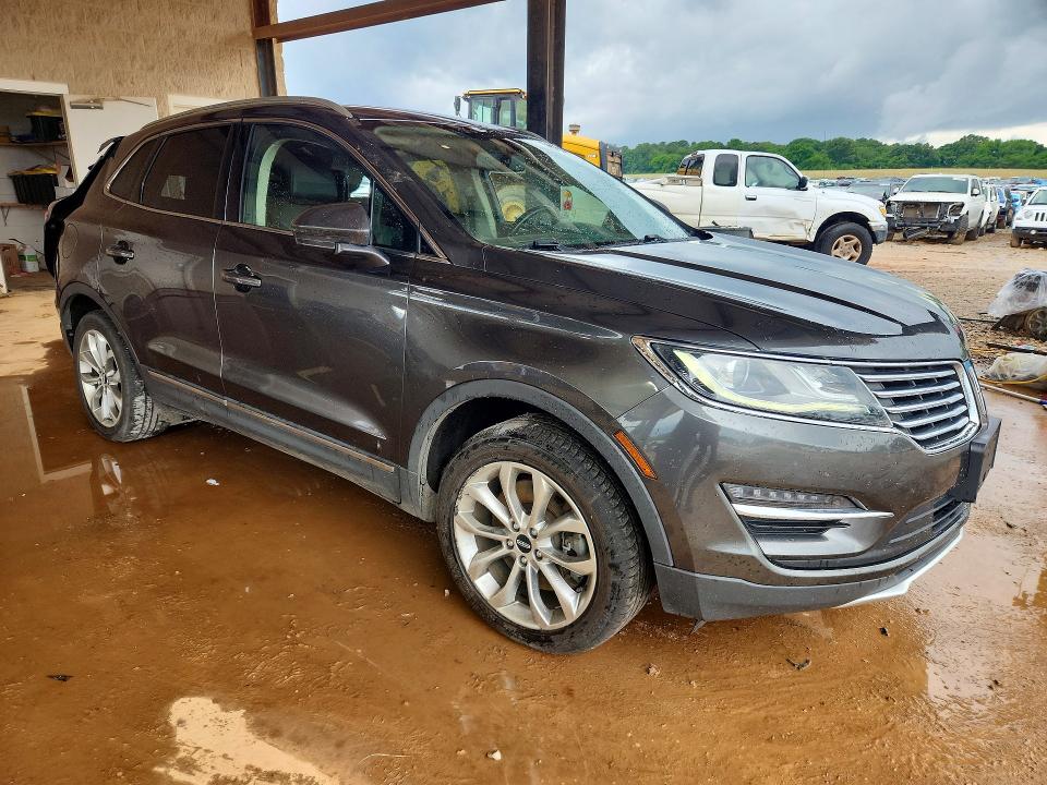 2018 Lincoln Mkc VIN 5LMCJ2D99JUL31810 COPART salvage auction — REAR END, Al - Cert Of Title-Salvage Title, sold $2,200 on 2026-07-08 (photo 4)