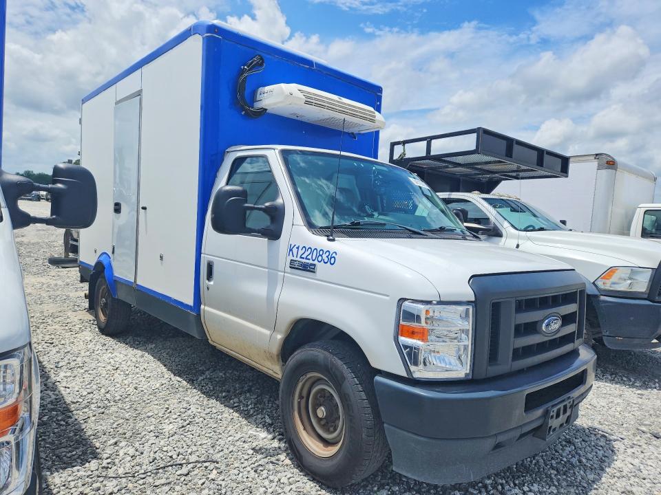 2023 Ford E-350 VIN 1FDWE3FK7PDD08531 COPART salvage auction — MINOR DENT/SCRATCHES, Ga - Certificate Of Title, sold $20,000 on 2026-07-20 (photo 4)