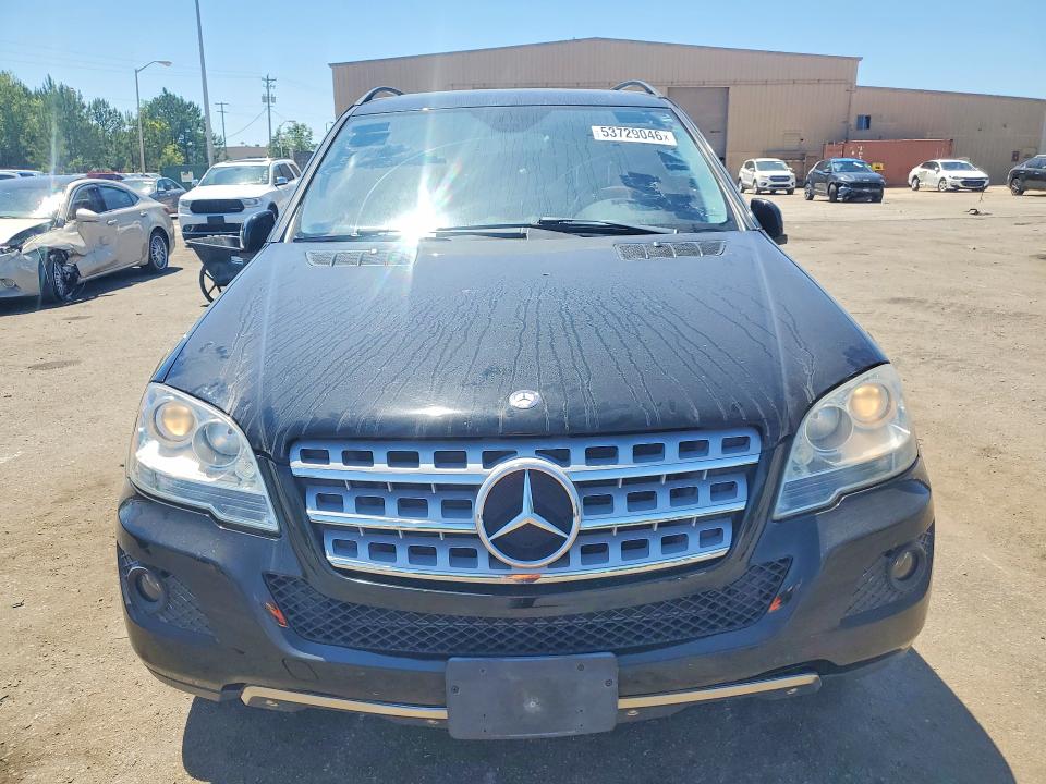 2011 Mercedes-benz Ml-class VIN 4JGBB8GB6BA669746 COPART salvage auction — NORMAL WEAR, Fl - Certificate Of Title, sold $2,450 on 2026-07-08 (photo 5)