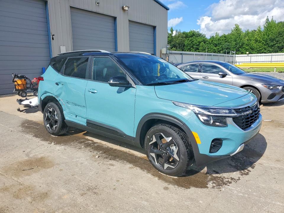 2026 Kia Seltos VIN KNDEU2AA9T7908245 COPART salvage auction — SIDE, Tn - Salvage Certificate, sold $8,100 on 2026-08-06 (photo 4)