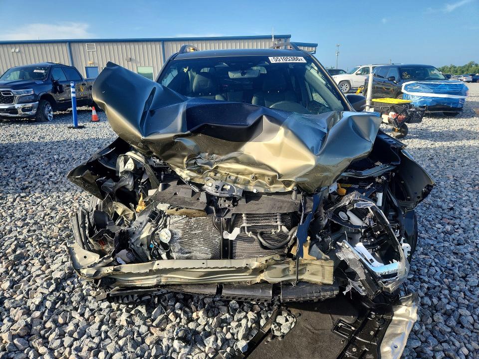 2022 Subaru Forester VIN JF2SKAMC0NH421546 COPART salvage auction — FRONT END, Fl - Cert Of Title Slvg Rebuildable, sold $1,950 on 2026-07-14 (photo 5)