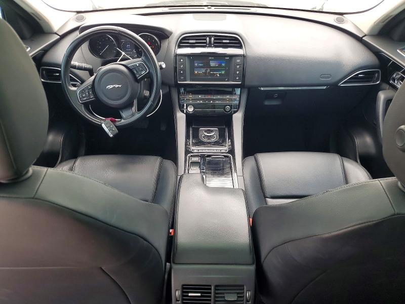 2018 Jaguar F-pace VIN SADCJ2GX2JA236903 COPART salvage auction — FRONT END, Tx - Salvage Vehicle Title, sold $2,550 on 2026-07-16 (photo 8)