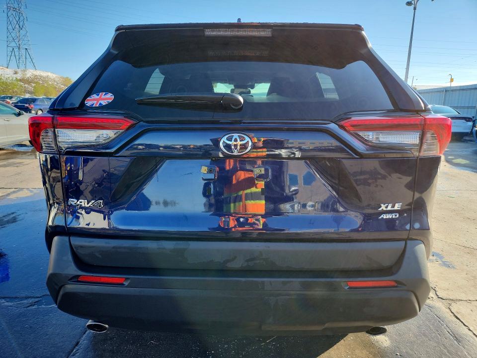 2025 Toyota Rav 4 VIN JTMP1RFV8SJ043095 COPART salvage auction — FRONT END, Co - Public - Salvage Title, sold $9,600 on 2026-07-09 (photo 6)
