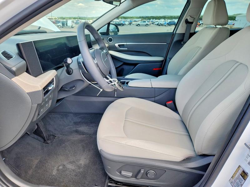 2025 Hyundai Sonata VIN KMHL34JJ0SA127472 COPART salvage auction — SIDE, Tx - Salvage Vehicle Title, sold $10,200 on 2026-07-16 (photo 7)