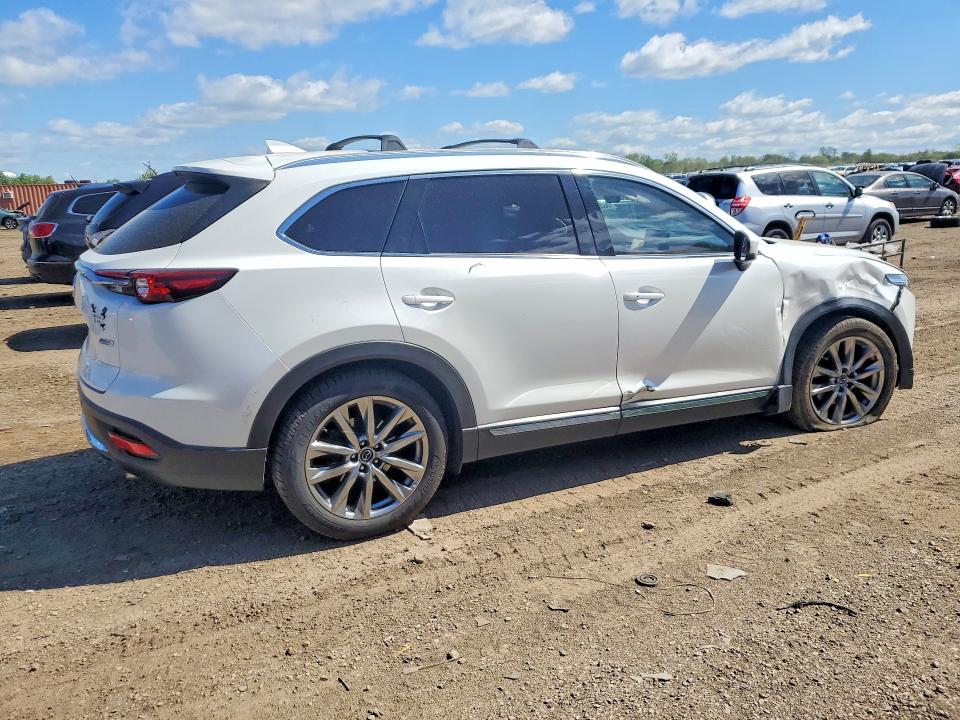 2018 Mazda VIN JM3TCBEY0J0226031 COPART salvage auction — FRONT END, Il - Salvage Certificate, sold $11,000 on 2026-07-23 (photo 3)
