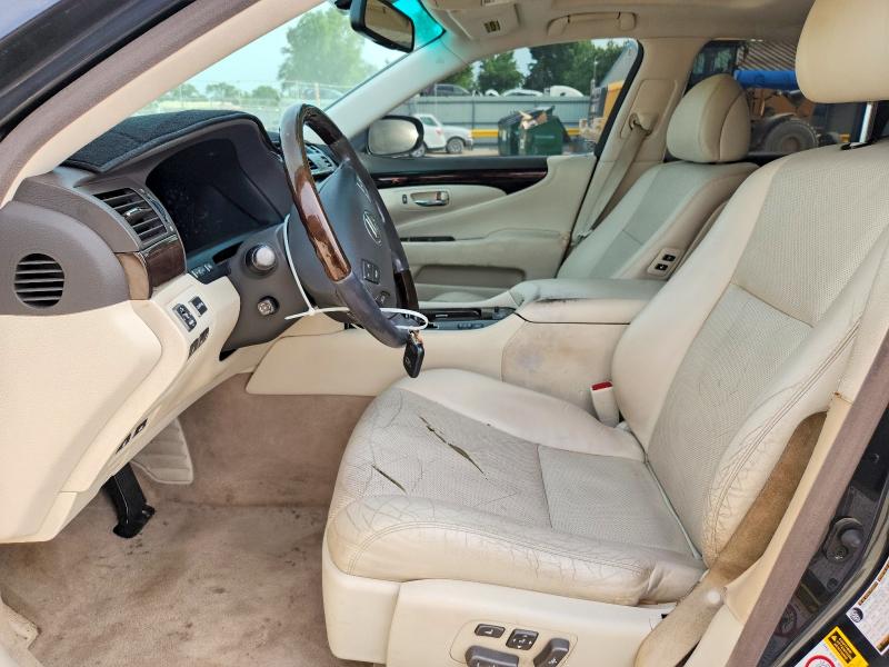 2008 Lexus Ls 460 VIN JTHBL46F585076104 COPART salvage auction — HAIL, KS - CERT OF TITLE-SALVAGE, sold $1,650 on 2026-07-08 (photo 7)
