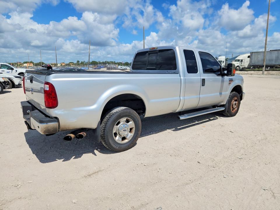 2010 Ford F-250 super duty VIN 1FTSX2BR3AEA53162 COPART salvage auction — MECHANICAL, Fl - Cert Of Title-Rebuilt (P), sold $1,200 on 2026-07-03 (photo 3)