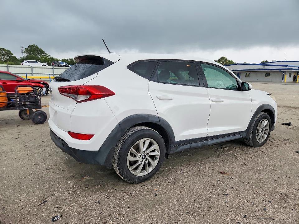 2017 Hyundai Tucson VIN KM8J23A42HU356032 COPART salvage auction — FRONT END, Fl - Cert Of Title Slvg Rebuildable, sold $2,100 on 2026-07-29 (photo 3)