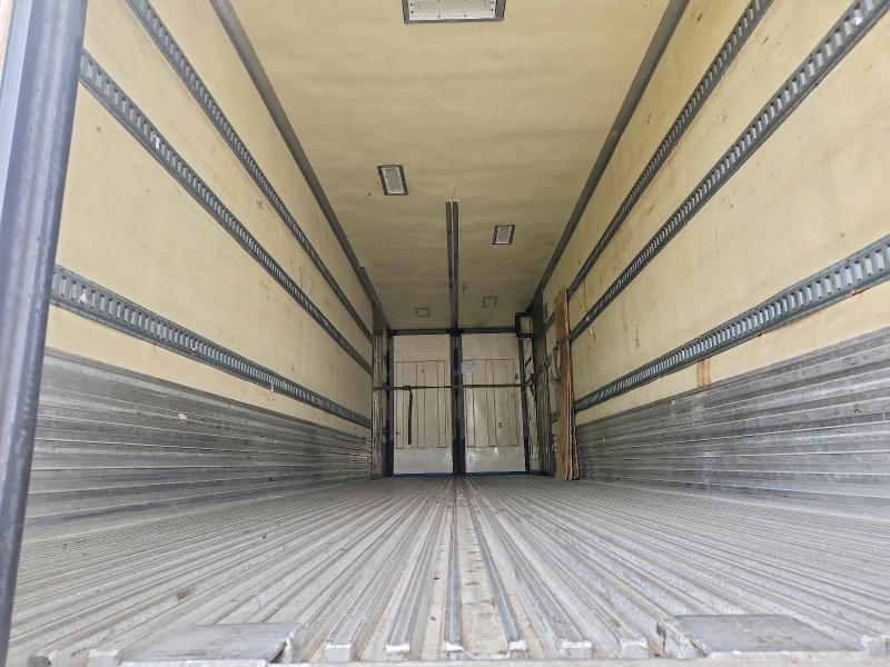 2015 Utility trailer manufacture Trailer VIN 1UYVS2348FM408811 COPART salvage auction — MINOR DENT/SCRATCHES, IL - CERTIFICATE OF TITLE (P), sold $2,450 on 2026-07-07 (photo 6)
