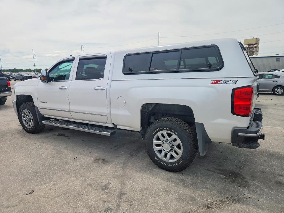 2018 Chevrolet Silverado VIN 1GC4K0EY7JF185091 COPART salvage auction — MINOR DENT/SCRATCHES, ID - SALVAGE CERTIFICATE OF TITLE, sold $2,850 on 2026-07-29 (photo 2)
