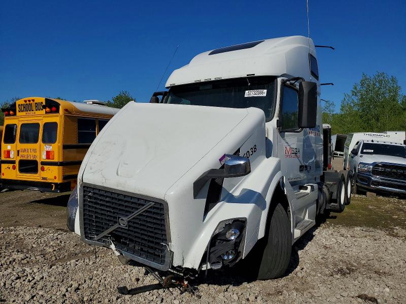 2018 Volvo VIN 4V4NC9EH4JN996038 COPART salvage auction — FRONT END, Wv - Salvage Certificate, sold $500 on 2026-07-30 (photo 2)