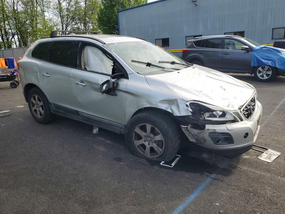 2010 Volvo Xc60 VIN YV4960DZXA2107977 COPART salvage auction — FRONT END, OR - LIEN PAPERS SALVAGE, sold $325 on 2026-07-13 (photo 4)