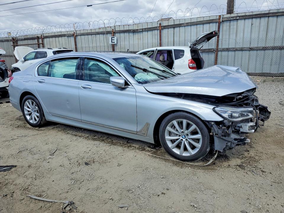2018 BMW 7 series VIN WBA7F0C50JGM23722 COPART salvage auction — FRONT END, Ca - Acq Bos - Post Sale - Salvage, sold $2,650 on 2026-07-09 (photo 4)