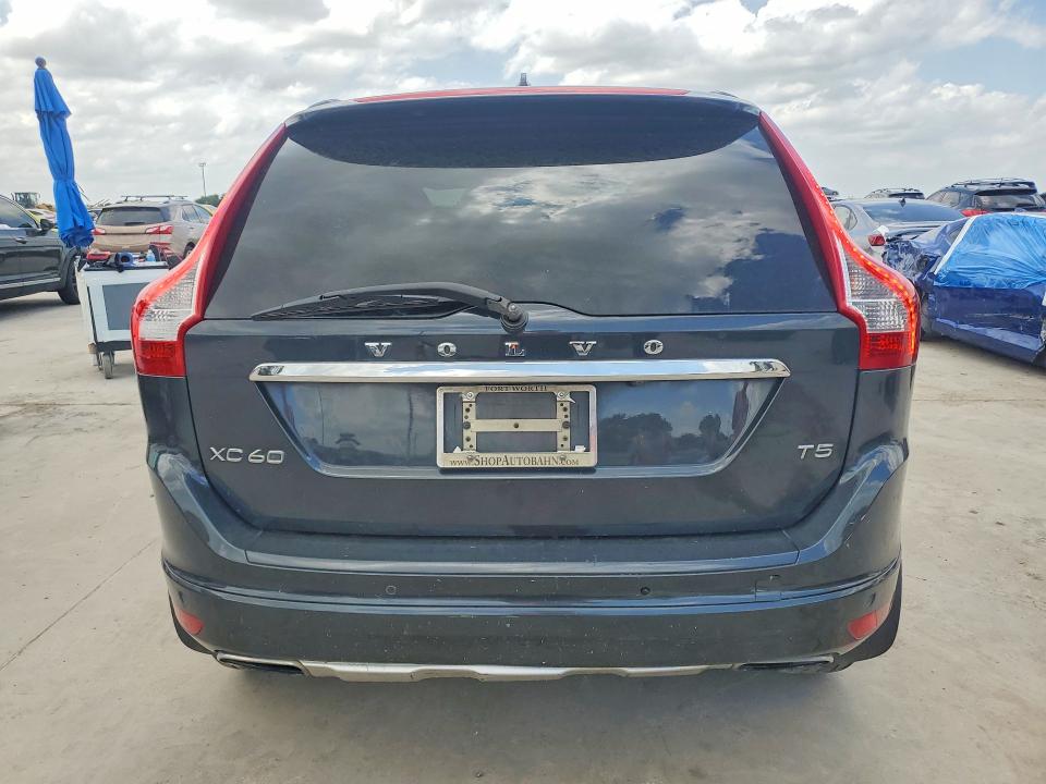 2015 Volvo Xc60 VIN YV440MDK2F2669207 COPART salvage auction — HAIL, Tx - Bonded Title - Clean, sold $175 on 2026-07-30 (photo 6)