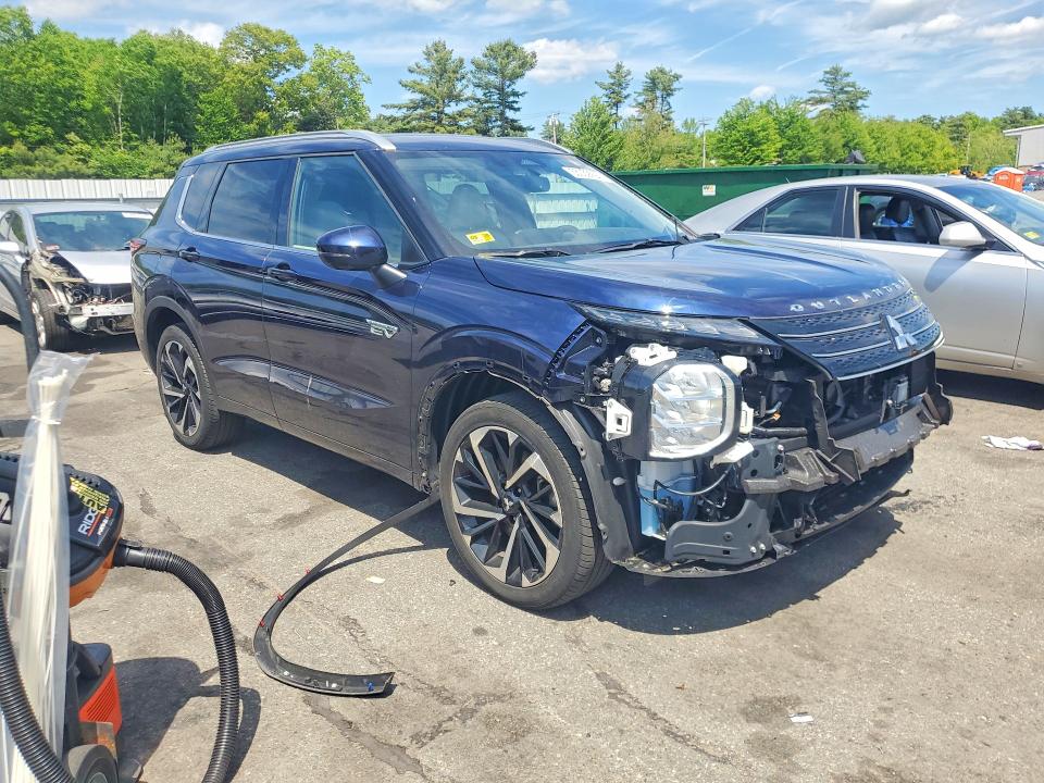 2023 Mitsubishi Outlander VIN JA4T5VA92PZ045868 COPART salvage auction — FRONT END, Id - Salvage Certificate Of Title, sold $15,400 on 2026-07-02 (photo 4)