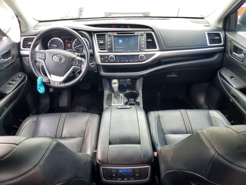 2018 Toyota Highlander VIN 5TDKZRFH1JS541847 COPART salvage auction — SIDE, Tx - Salvage Vehicle Title, sold $650 on 2026-07-30 (photo 8)