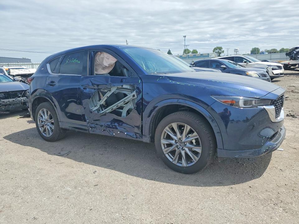 2025 Mazda Cx-5 VIN JM3KFBEM9S0747881 COPART salvage auction — SIDE, In - Cert Of Title-Salvage Title, sold $400 on 2026-07-13 (photo 4)