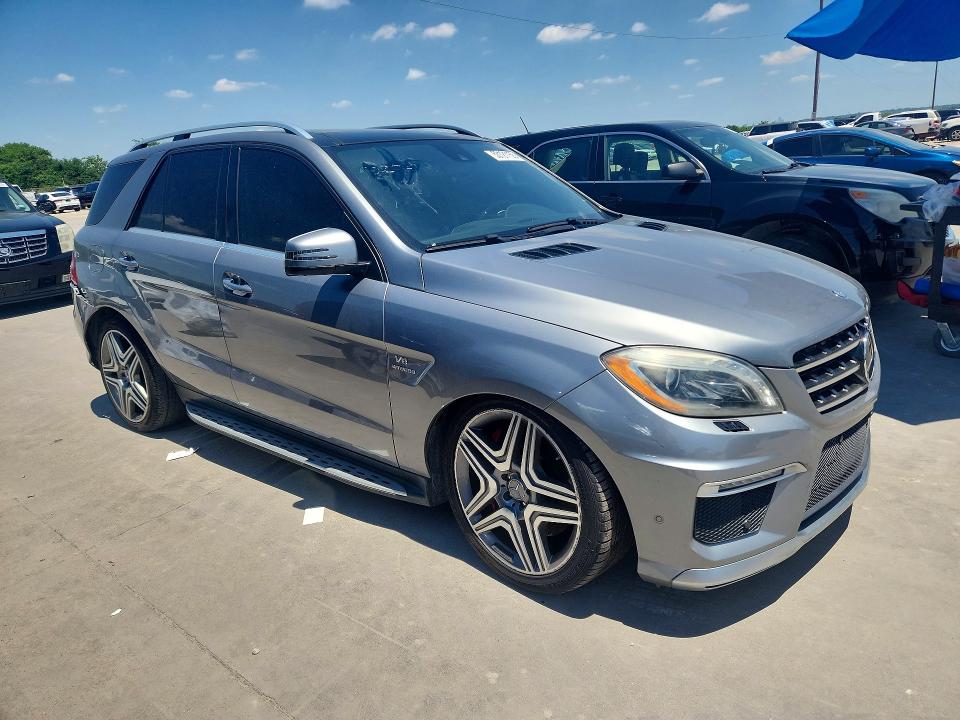 2014 Mercedes-benz Ml-class VIN 4JGDA7EB0EA283479 COPART salvage auction — REAR END, TX - DEALER ONLY CLEAN TITLE (P), sold $4,000 on 2026-07-09 (photo 4)