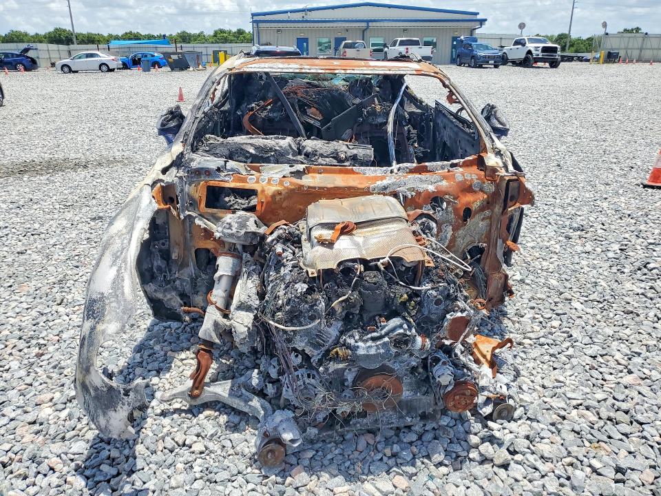 2023 Bentley Continental VIN SCBCG2ZG6PC008362 COPART salvage auction — Burn Engine, Tx - Nonrepairable Title, sold $13,100 on 2026-07-28 (photo 5)