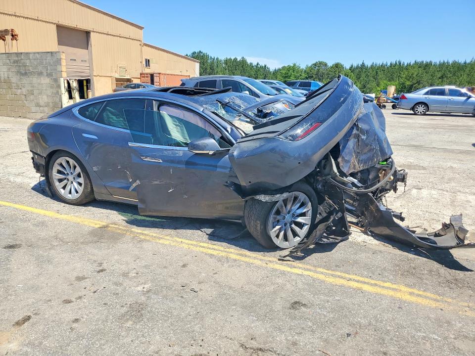 2016 Tesla Model s VIN 5YJSA1E20GF170859 COPART salvage auction — ALL OVER, Sc - Cert Of Title-Salvage, sold $525 on 2026-07-31 (photo 4)