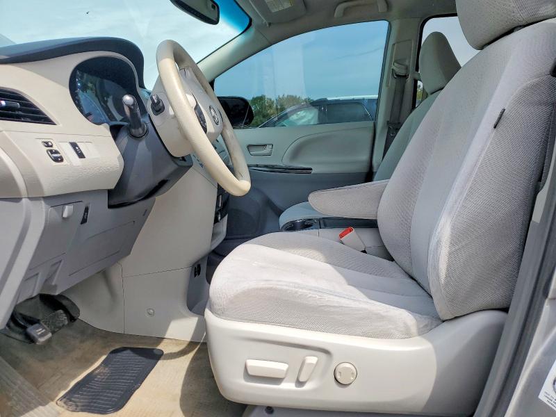 2012 Toyota Sienna VIN 5TDKK3DC1CS192247 COPART salvage auction — FRONT END, Il - Salvage Certificate, sold $1,600 on 2026-07-24 (photo 7)