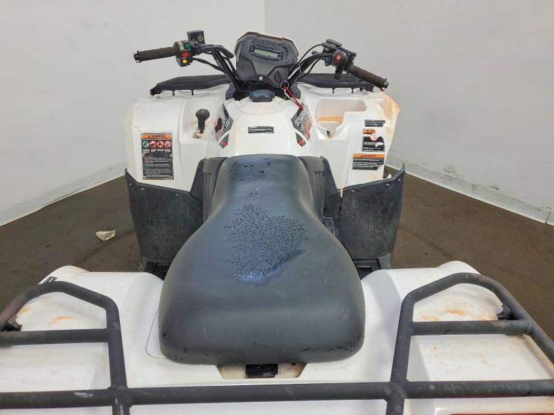 2025 Kawasaki VIN RGSWR32A1SB100192 COPART salvage auction — ROLLOVER, Salvage Title, sold $375 on 2026-07-30 (photo 5)