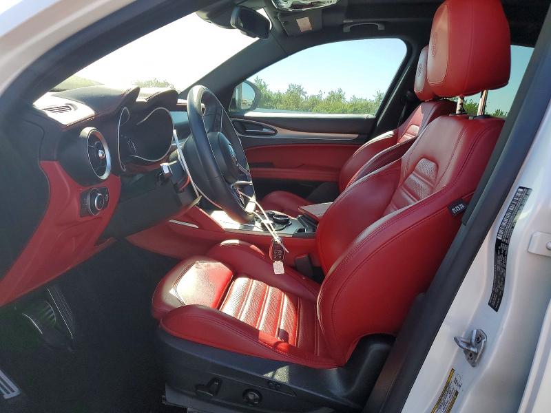 2019 Alfa romeo VIN ZASPAKBN2K7C49398 COPART salvage auction — REAR END, Ca - Salvage Certificate, sold $8,300 on 2026-07-20 (photo 7)