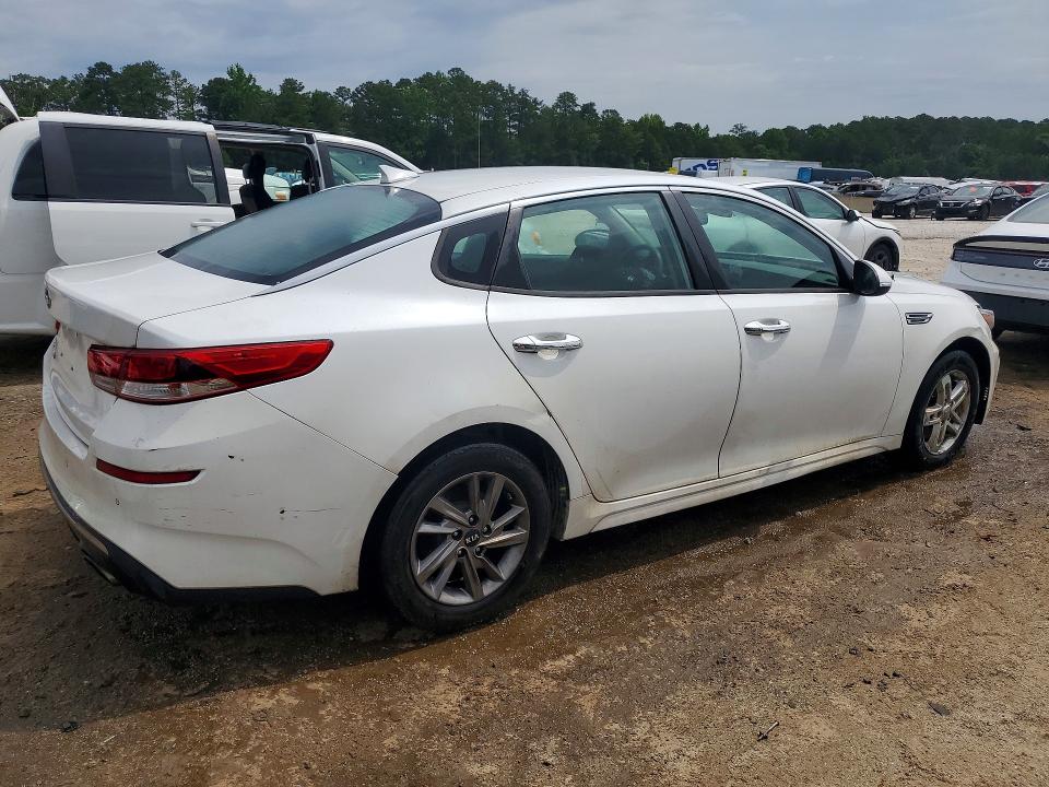 2020 Kia Optima VIN 5XXGT4L32LG444969 COPART salvage auction — MINOR DENT/SCRATCHES, FL - CERTIFICATE OF TITLE, sold $250 on 2026-07-28 (photo 3)