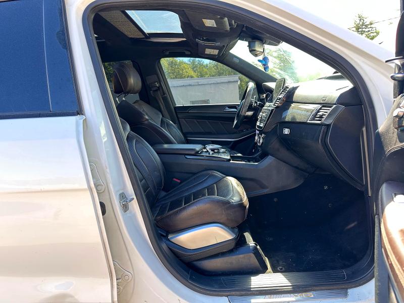 2018 Mercedes-benz Gls-klasse VIN 4JGDF7FE8JA999812 COPART salvage auction — FRONT END, Ca - Certificate Of Title, sold $21,500 on 2026-07-29 (photo 9)
