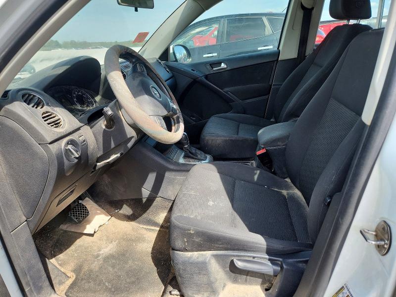 2015 Volkswagen Tiguan VIN WVGBV7AX0FW512888 COPART salvage auction — NORMAL WEAR, Mi - Dealer Only Clean Title, sold $600 on 2026-07-16 (photo 7)