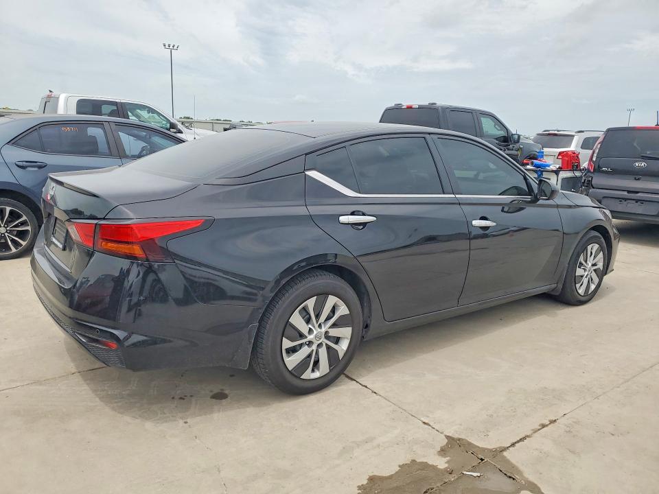 2024 Nissan Altima VIN 1N4BL4BV5RN408001 COPART salvage auction — HAIL, Tx - Certificate Of Title, sold $9,700 on 2026-07-02 (photo 3)