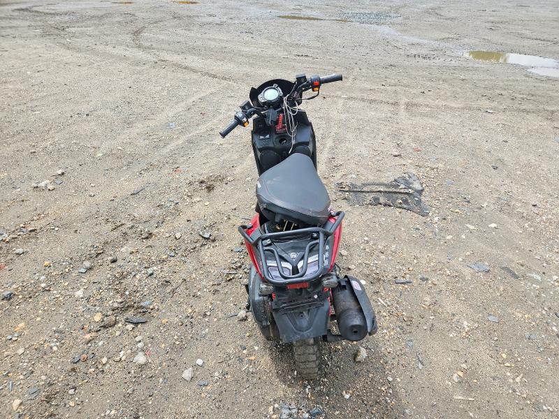 2025 Scooter Zhilong frigo VIN HZ2TCDMD5S1000843 COPART salvage auction — VANDALISM, MD - CERT OF SALVAGE > 75% DAMAGE, sold $125 on 2026-07-09 (photo 6)