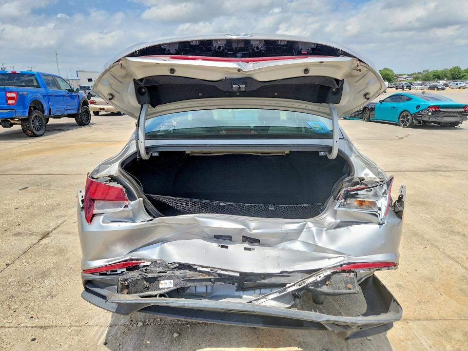 2025 Hyundai Elantra VIN 5NPLS4AG3NH056325 COPART salvage auction — REAR END, Tx - Salvage Vehicle Title, sold $225 on 2026-07-27 (photo 6)