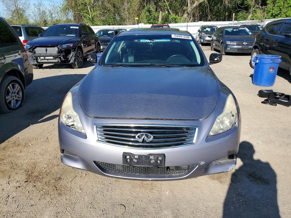 2008 Infiniti G37 VIN JNKCV64E28M105553 COPART salvage auction — VANDALISM, On - Permit No Brand - Unfit, sold $425 on 2026-07-07 (photo 5)