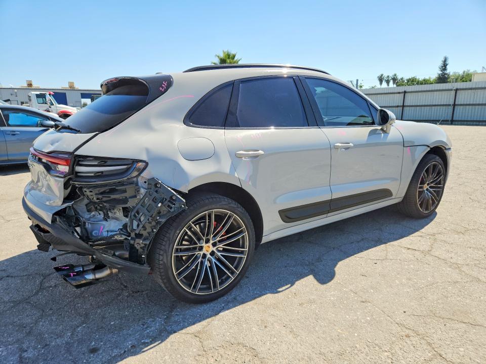 2024 Porsche Macan VIN WP1AG2A55RLB40058 COPART salvage auction — REAR END, Ca - Salvage Certificate, sold $35,750 on 2026-07-17 (photo 3)