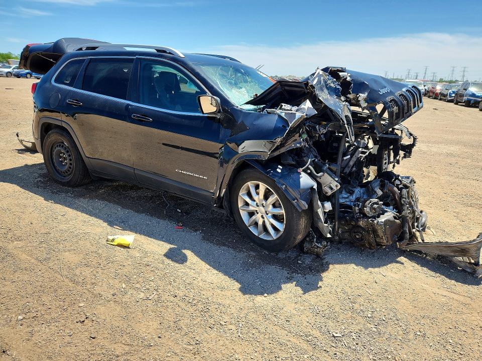 2017 Jeep Cherokee VIN 1C4PJMDB3HW645300 COPART salvage auction — FRONT END, Il - Salvage Certificate, sold $475 on 2026-07-09 (photo 4)