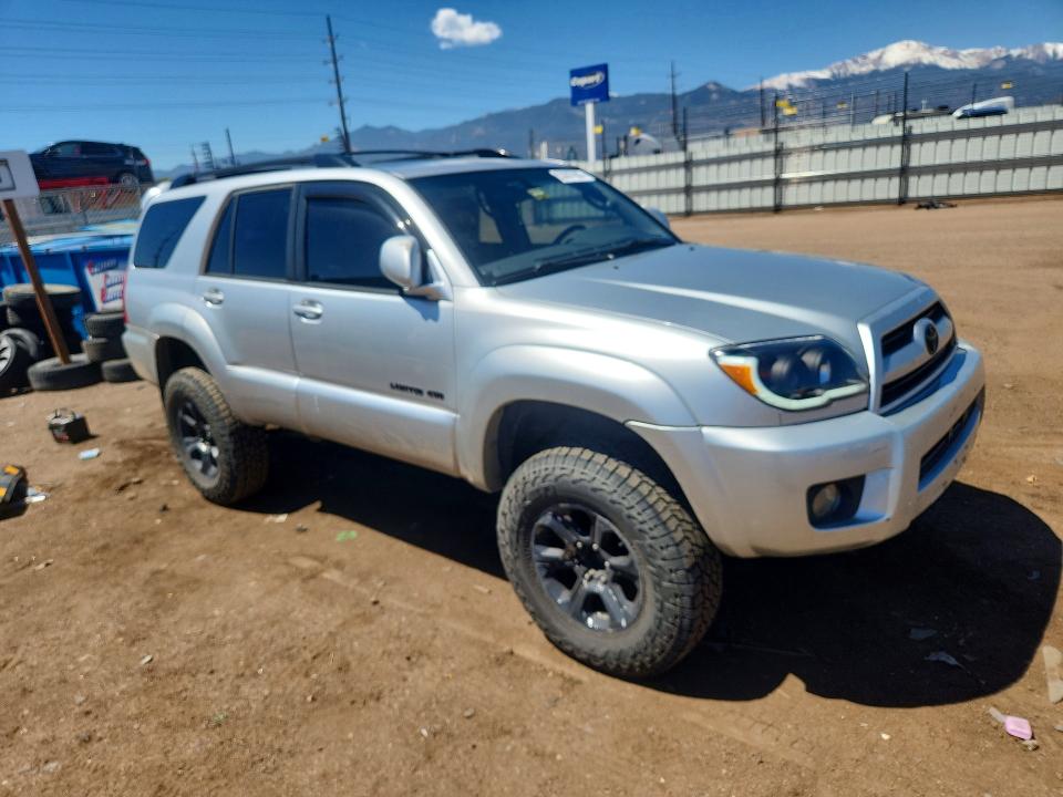 2006 Toyota 4runner VIN JTEBT17R068029370 COPART salvage auction — UNDERCARRIAGE, Me - Dis/Dlr/Exp Only Clean Title, sold $2,800 on 2026-07-29 (photo 4)