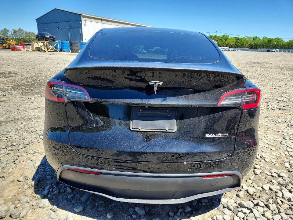 2022 Tesla Model y VIN 7SAYGDEF3NF375136 COPART salvage auction — SIDE, Nj - Cert Of Title-Salvage, sold $9,500 on 2026-07-27 (photo 6)