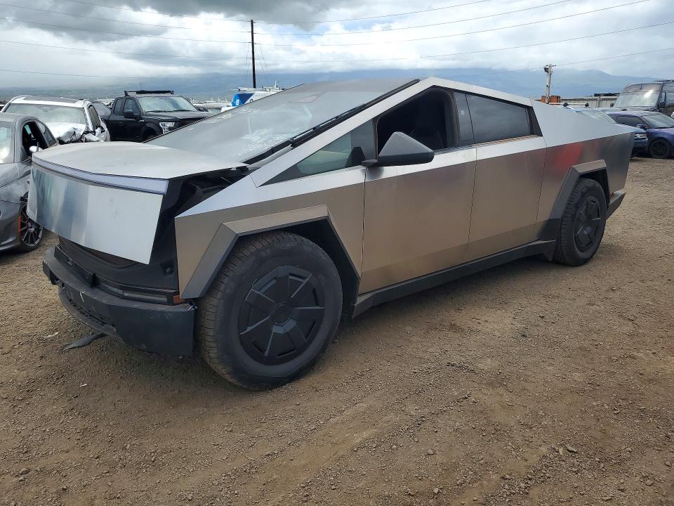 2024 Tesla Cybertruck VIN 7G2CEHED8RA049481 — COPART salvage auction photo