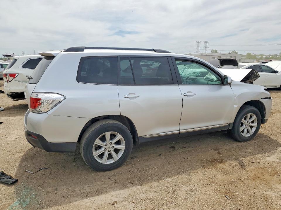 2012 Toyota Highlander VIN 5TDBK3EH2CS097450 COPART salvage auction — FRONT END, Il - Salvage Certificate, sold $1,000 on 2026-07-14 (photo 3)